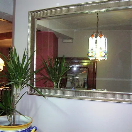 Pagoda Hotel Sirmione