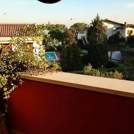 فندق Pagoda سيرمِيوني